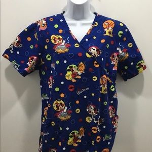 Disney Halloween Woman’s Scrub Top Sz M Preowned